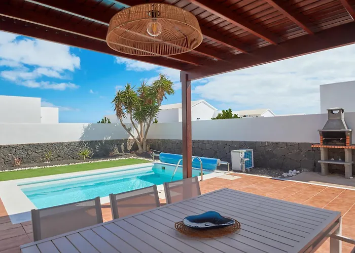 Casa Nolva Heated Pool Feriehus