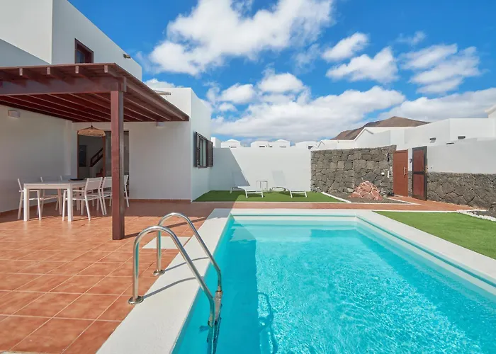 Casa Nolva Heated Pool Feriehus Playa Blanca (Lanzarote)